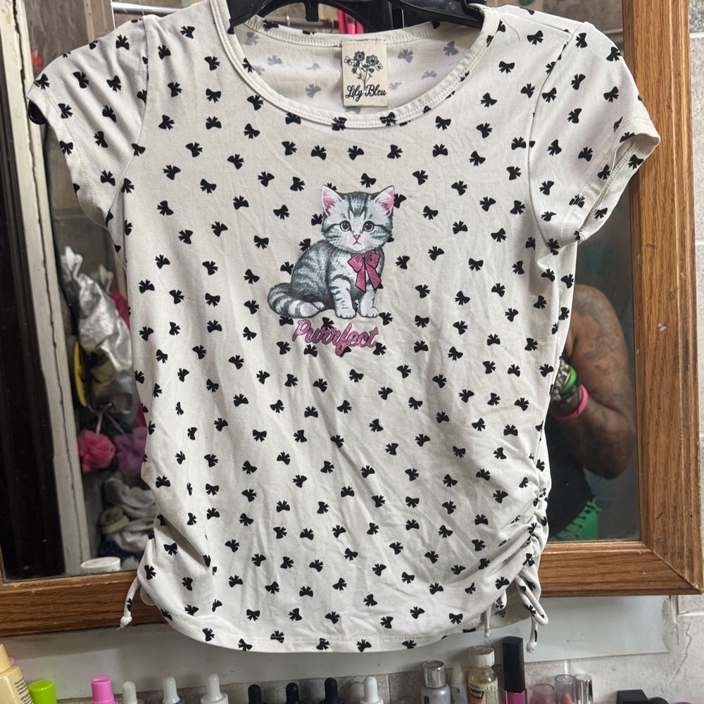 Lily bleu shirt